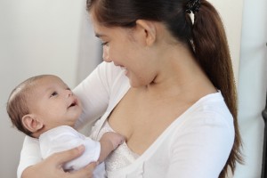 授乳中に肌が乾燥する!授乳中の乾燥肌を救え!
